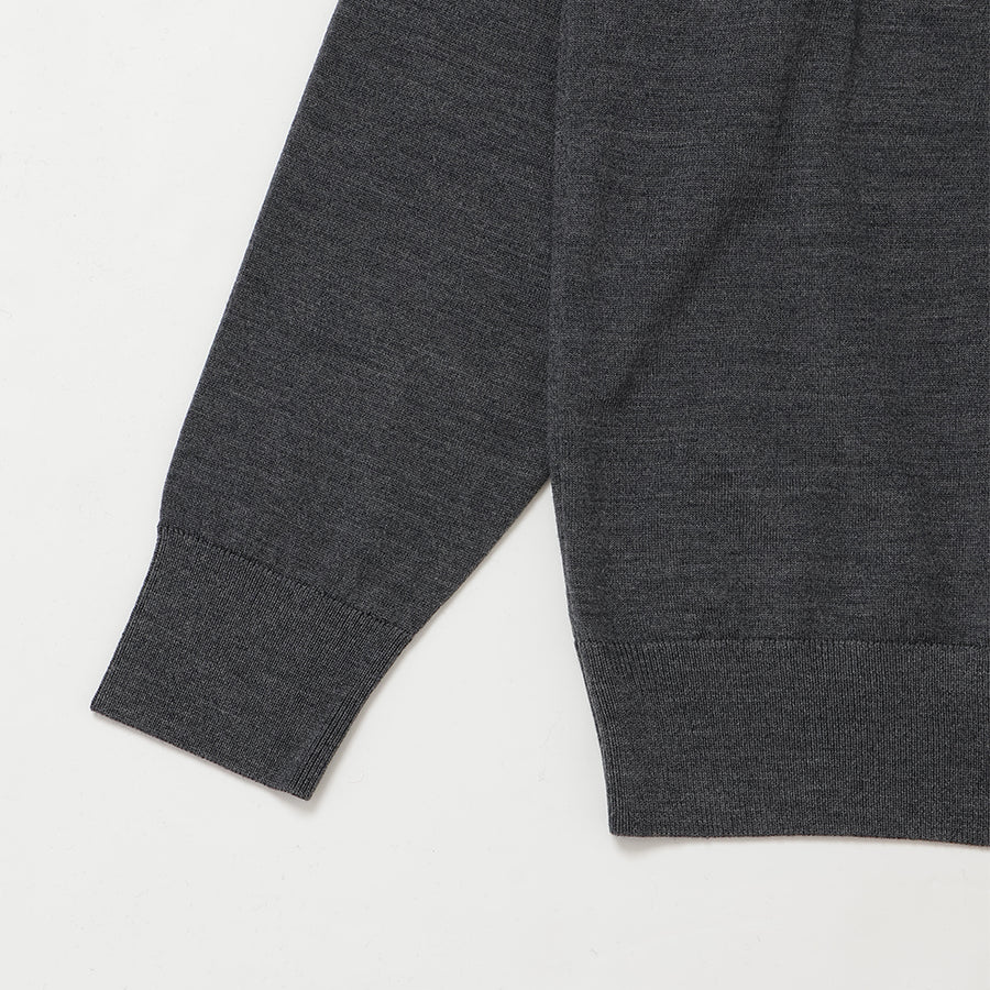 MERINO WOOL CREW NECK SWEATER
